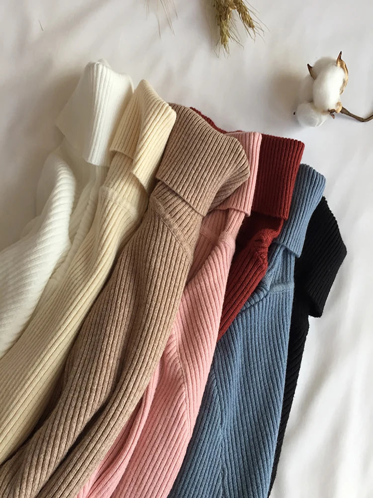 Knitted Ribbed Pullover Sweater